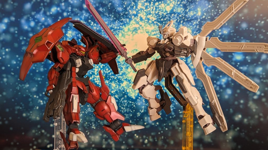 ダリルバルデと違って平面が多い&面構成が複雑なので、塗装によって結構差が出そうな予感はします。バックパックの形状が結構素直な上に接続軸も含まれてる構造なので、ミキシング素材にも良さそうな気がしましたが・・・多分こいつ、結構売れるだろうなぁ。