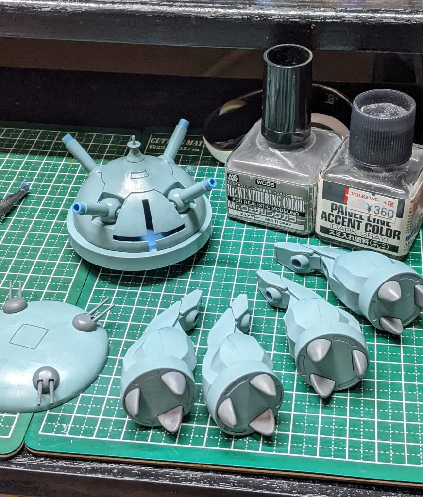 ウォッシングとスミ入れ。