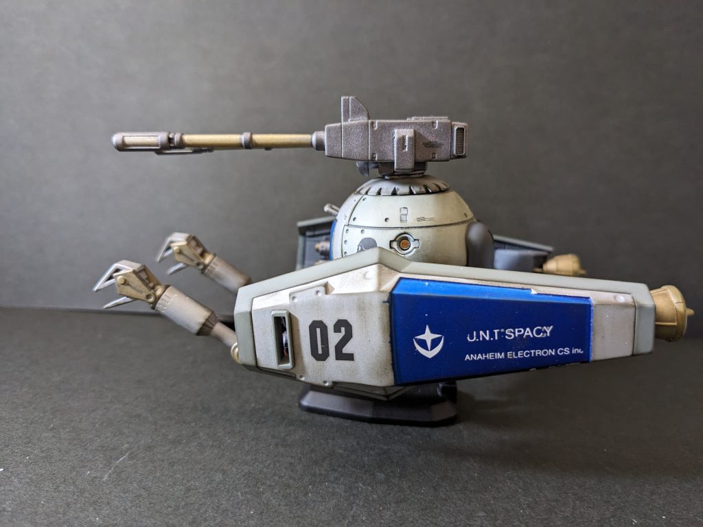 シールドは積みプラしてあったサンボルのFAから拝借