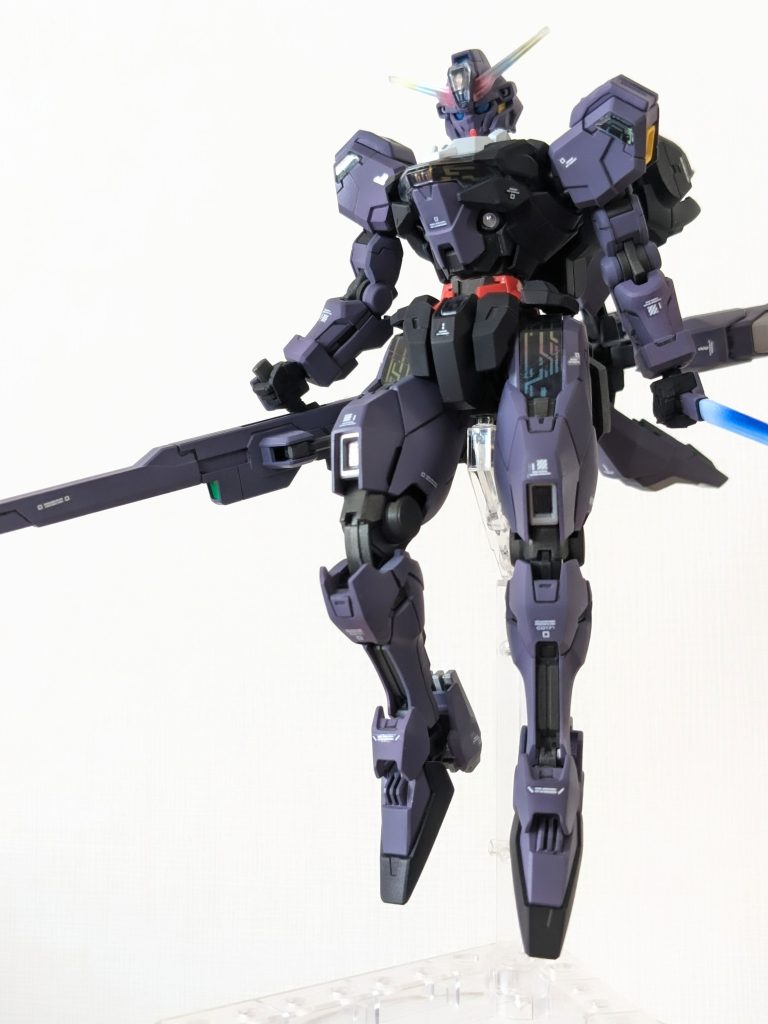 エスカッシャンパージ。こちらのモードもシンプルで美しい。