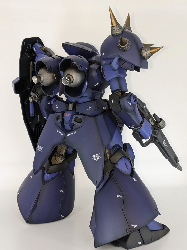 正面もイケてますが、力強さを感じる後ろ姿が好きです。