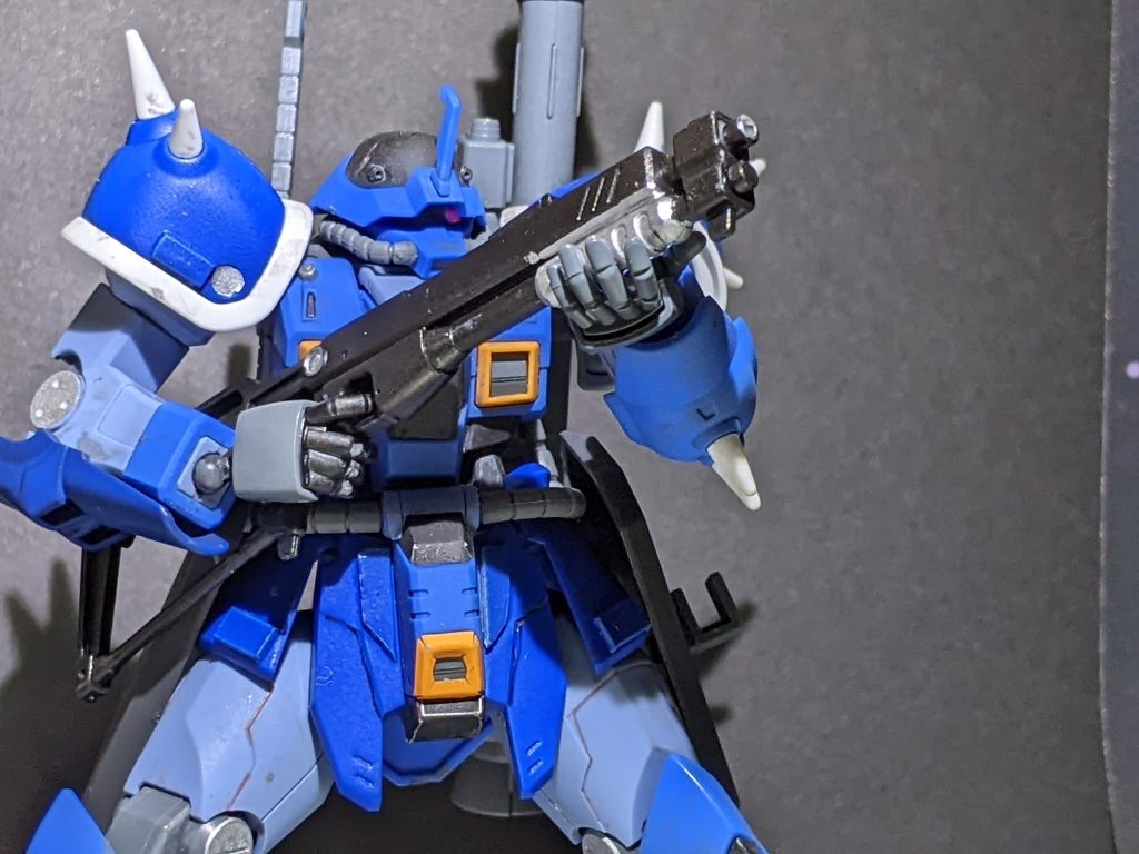 早速「\\シャッガン//」を装備