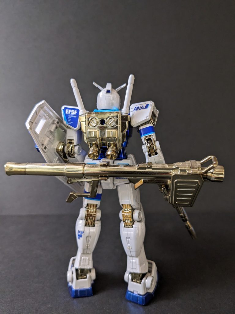 コーティングプラモだけにゲート処理も合わせ目消しも出来ません