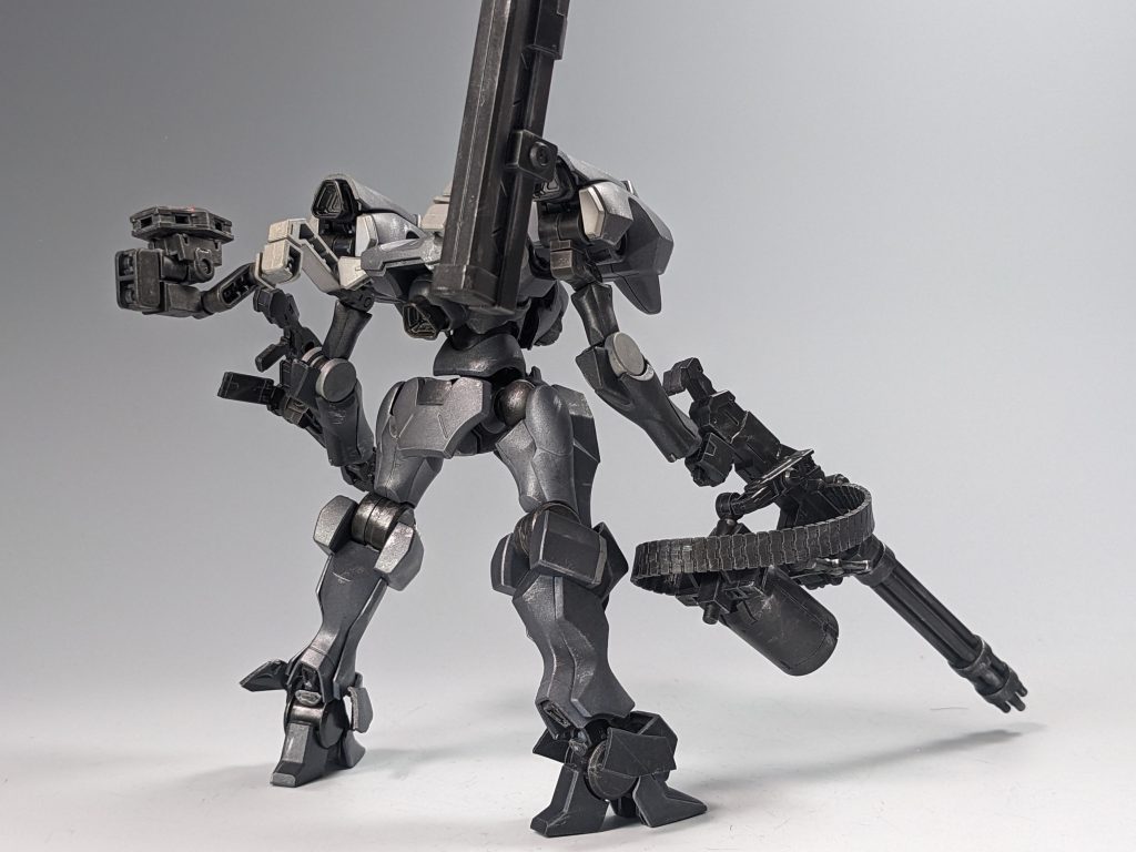 ファラクトとザウォートをミキシングして、アーマードコア6のストーリートレイラーに登場したACの1つ、強化人間C4-617の搭乗ACを再現しました。