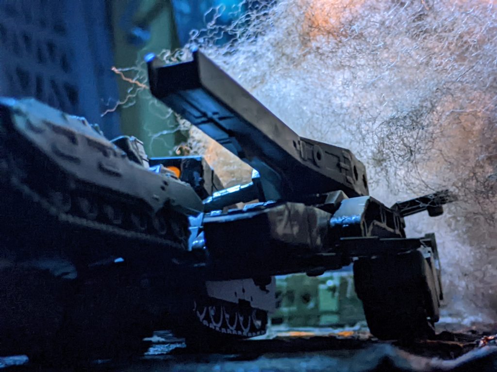 連邦兵「やめてくだい！このままじゃ隊長が！」