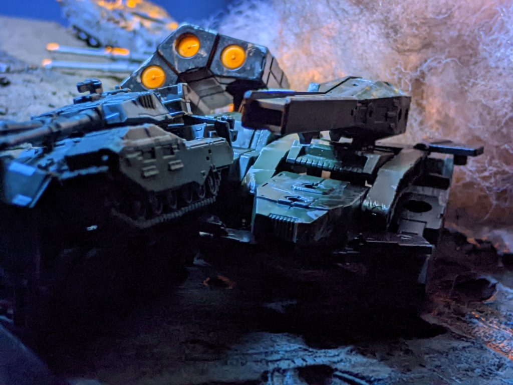 隊長「前部の……キャタピラを…後ろに回せ……ば…」