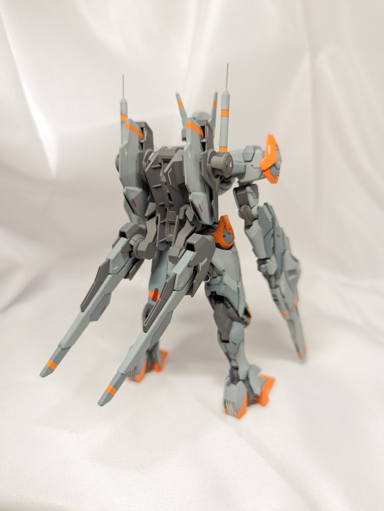 空自イメージといえばやり過ぎコーションマークですが、1/144では私には再現が厳しかったのでデカールは少なめに。