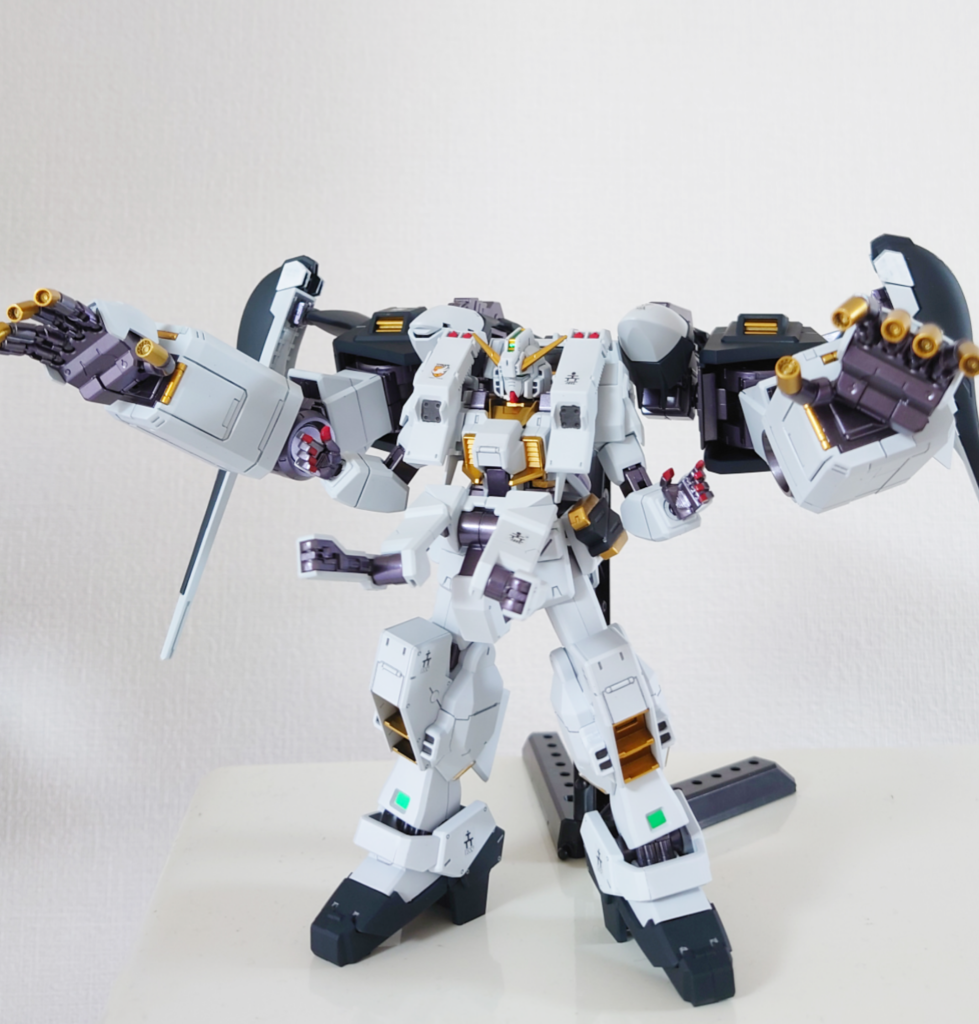 うぉおおおおおおおおサイコガンダムの腕じゃーーーー