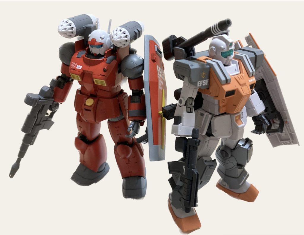 こちらは先日投稿のククルスドアン版のジムと。ジムはセミアーマー化したのでジムの方が強そうです。閲覧ありがとうございました🙇