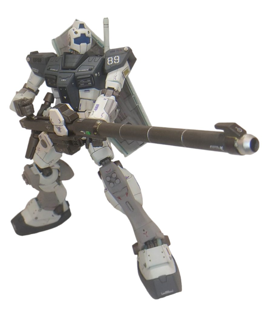 サムネで使用しているオリジナルのメガランチャーです。バルバトスの滑空砲の半分を、HG用ロマン武器として作成したのですが、MGだとイマイチ迫力不足…😢