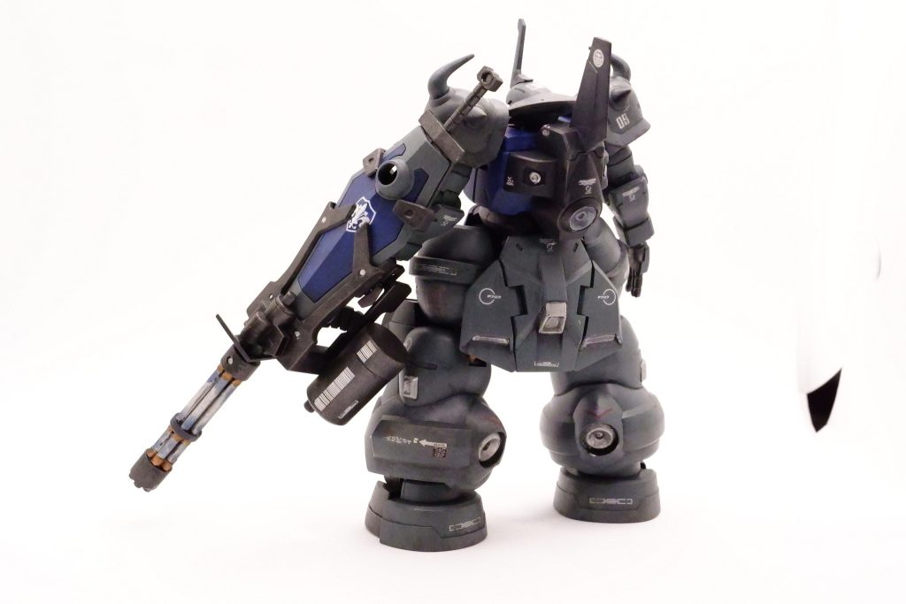 背面。質感とか陰影の感じとか、上手いこといったんじゃないでしょうか。