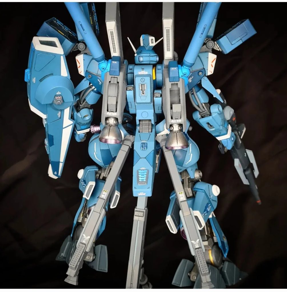 Modified backpack with Kotobukiya MSG parts