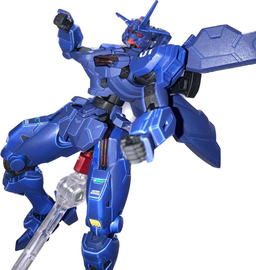 殴りかかるナイアーガンダム!近距離戦を得意なレンジとします。