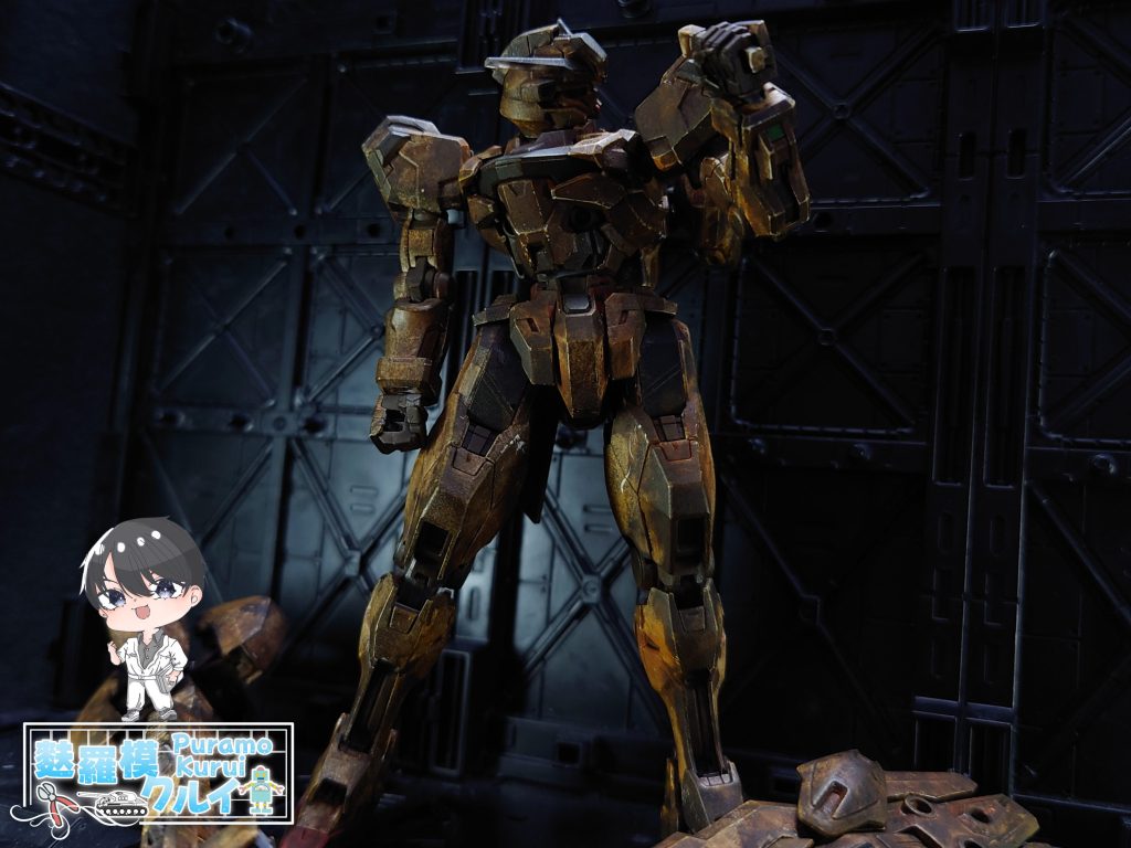 あれ…？ビームサーベルが壊れてるな…