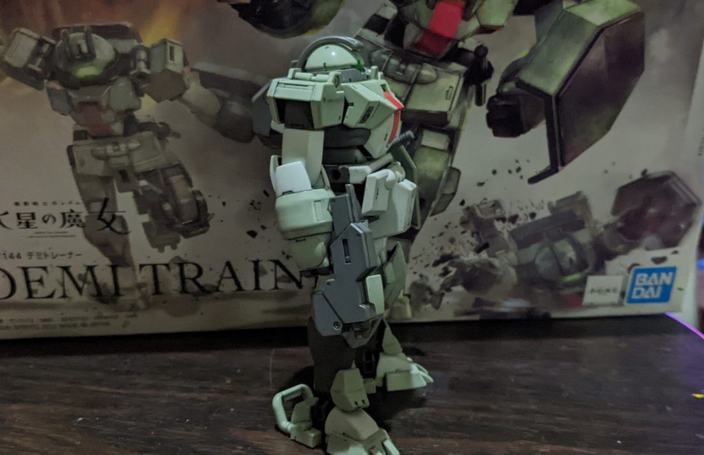 デミトレーナー–5枚目/制作者：福狼。