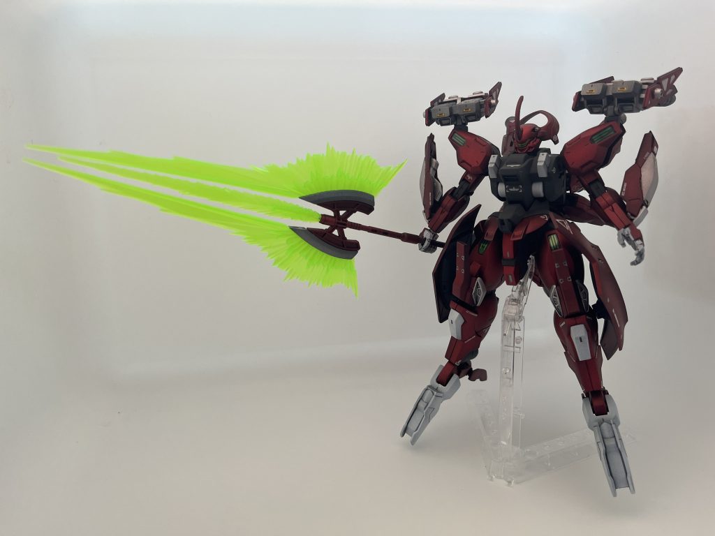 サザビーのビームトマホークがジャンクにあったので、くっつけてみました