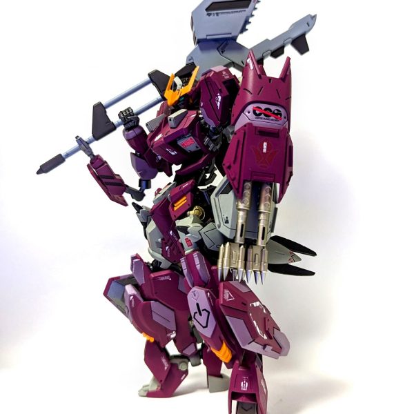 ガンダムバルバトス第6形態  強襲装甲 イサリビアームズ