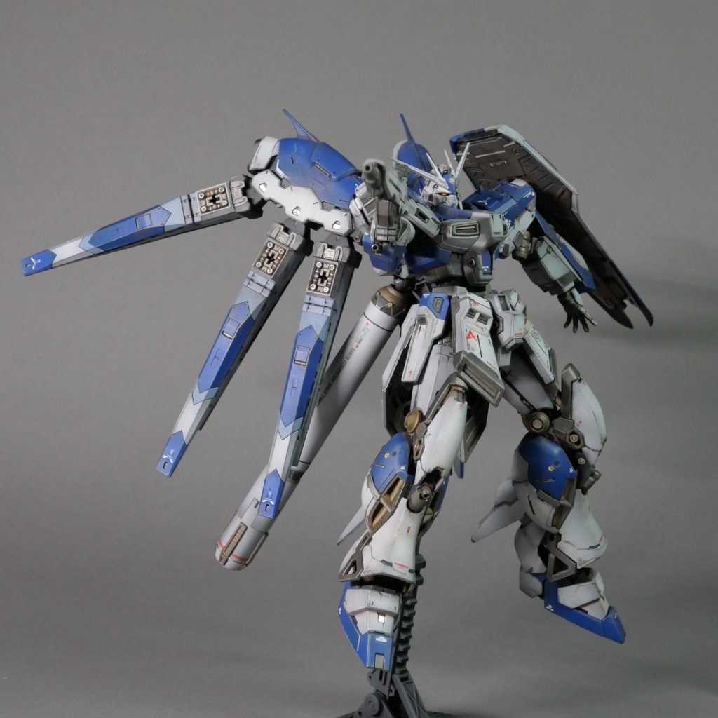 RG/RX-93-v2 Hi-v GUNDAM–3枚目/制作者：はっしー