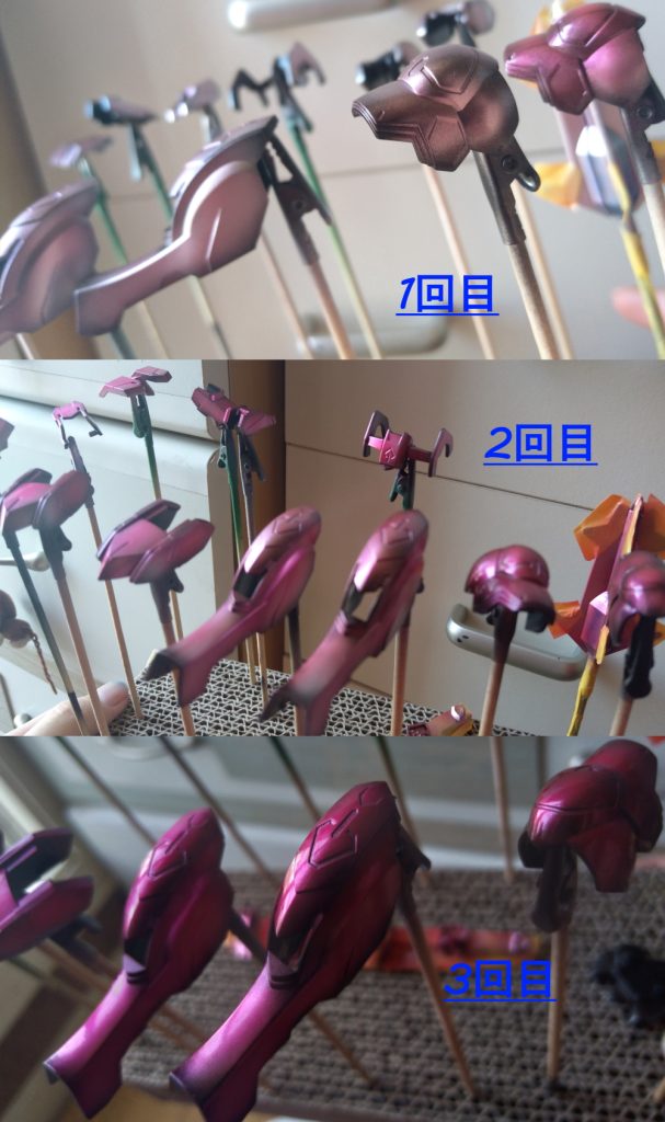 せっかくだからバルバトス君もキャンディ塗装。塗り重ねるごとに色が濃くなっていくのが楽しい。グラデーションっぽく下地の淵を残してみる。