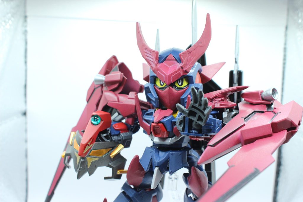 マスクコマンダークマター–8枚目/制作者：メイジン・ミハラ