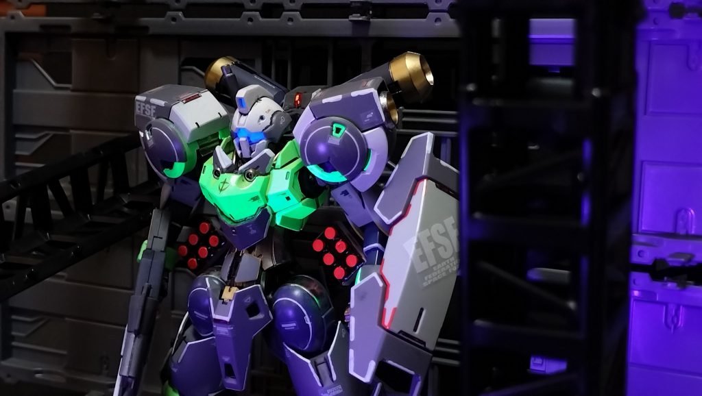 7. ちなみにアナハイム社からエントリーのMS“JEGAN”には機体全体がこのマーカーで全塗装されており、そのやりすぎなまでの意欲は競合他社の度肝を抜いた、と記録されている。