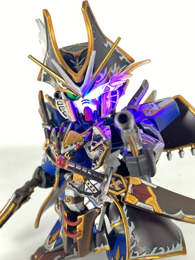 ベンジャミンV2ガンダム–4枚目/制作者：casadora