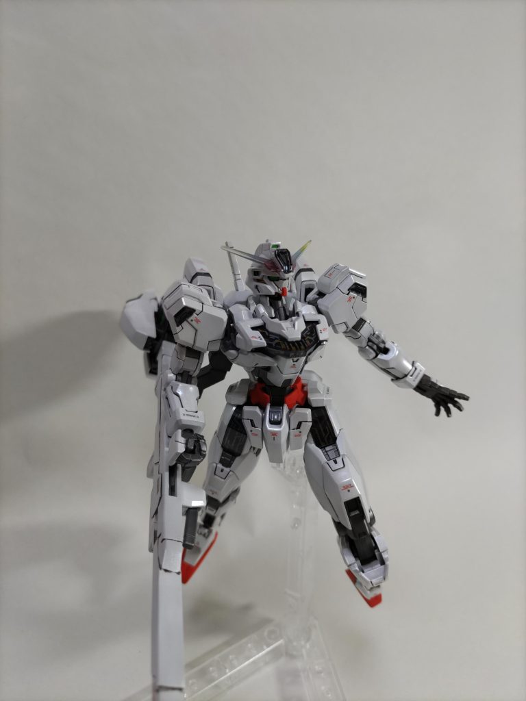 ポーズ下手くそ