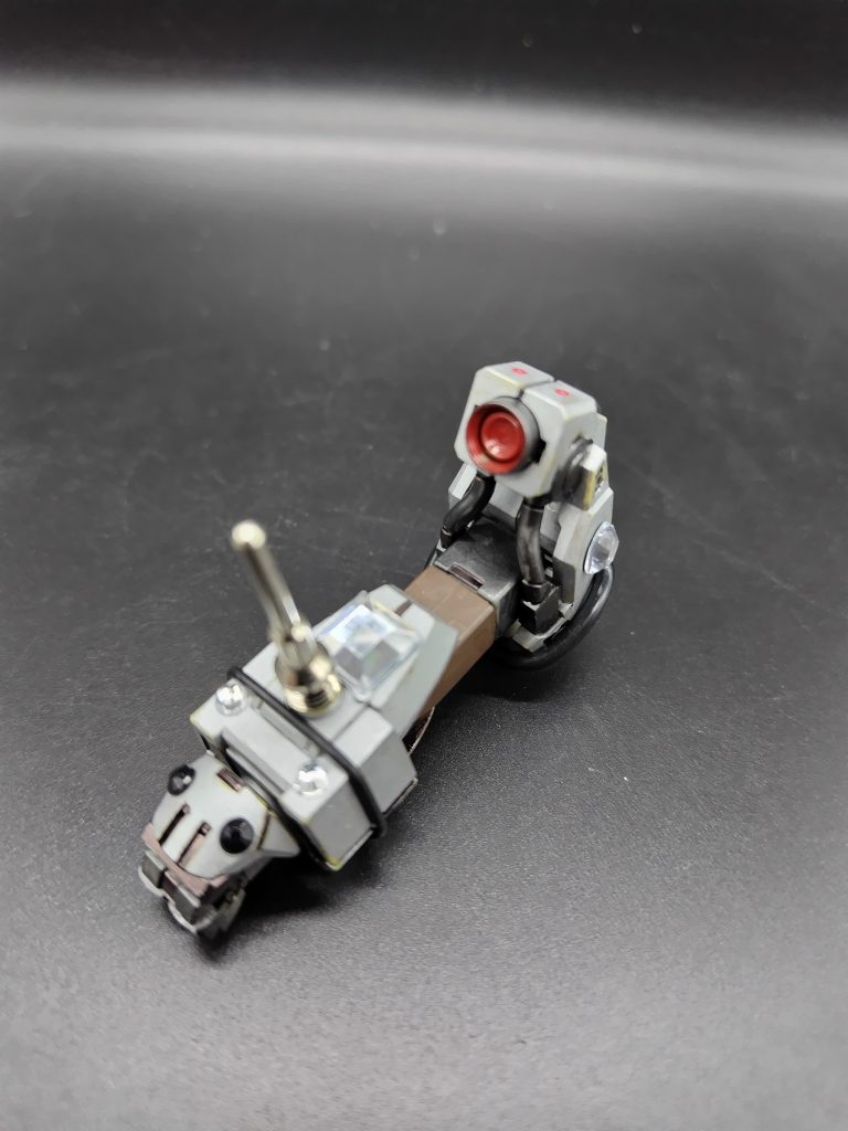 ARMの改造と装飾の状態です。  