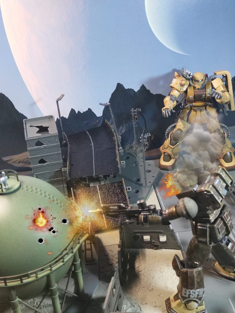 「おのれ小癪な……だが、まだやられんぞ…」ババババババ……しかし、ライフルの先にあったのはガスタンクだった…「あっ……ヤバいっす」