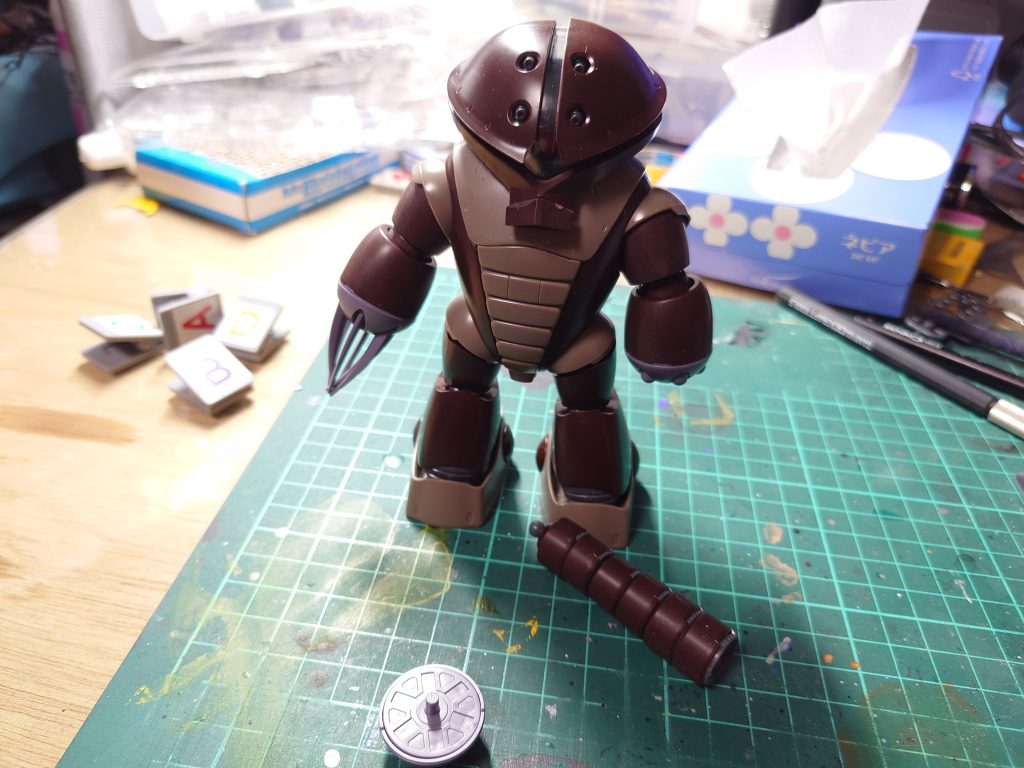 やった加工は合わせ目消しをやって爪を鋭く研いだくらいですw