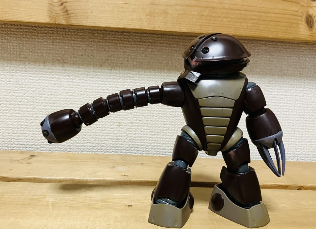 このパーツは…今回はこれで終わります」次回？つや消しかけたアッガイも投稿すると思うのでよろしく！見てくれてありがとうー