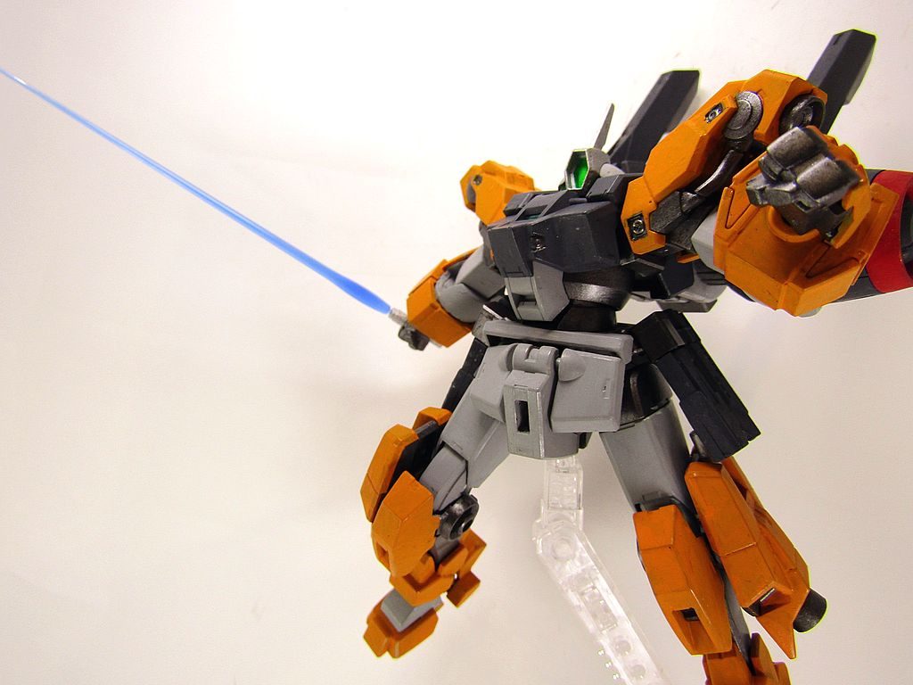 本家S〇にあやかってラ〇トセーバー。ジ〇ダイ側なので青にしました。