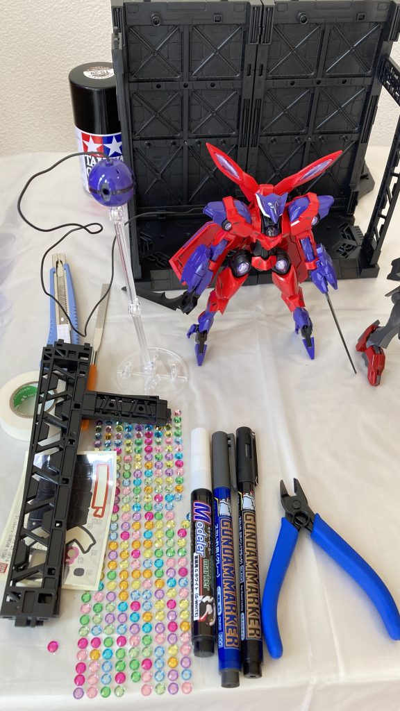 ライフルのサイトに丁度良さそうなジュエリーシールが100均にあったので使ってみました。結構質感良いです。