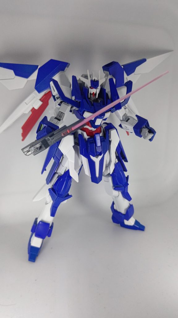 ブレードもあるが使うのは最終手段。基本的にアウトレンジからの一方的な狙撃で片付けるスタイル