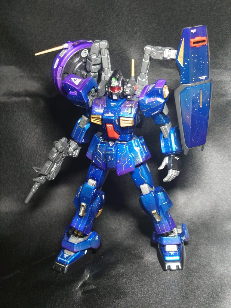 水星宙域を哨戒中、謎のMSと遭遇し為すすべもなくタコ殴りにされ命からがら宙域探査艦「ユートピア号」に帰還したガーラⅢ、ほぼ全壊のジムをメカニックに預け、改修完了の報告にてドックで目にしたのは・・・