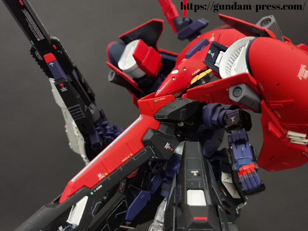 今回は初のサフ挑戦だったので慣れない事ばかりでしたが、個人的には赤がきれいに発色してくれた気がしているので良かったのではないかと思っています。