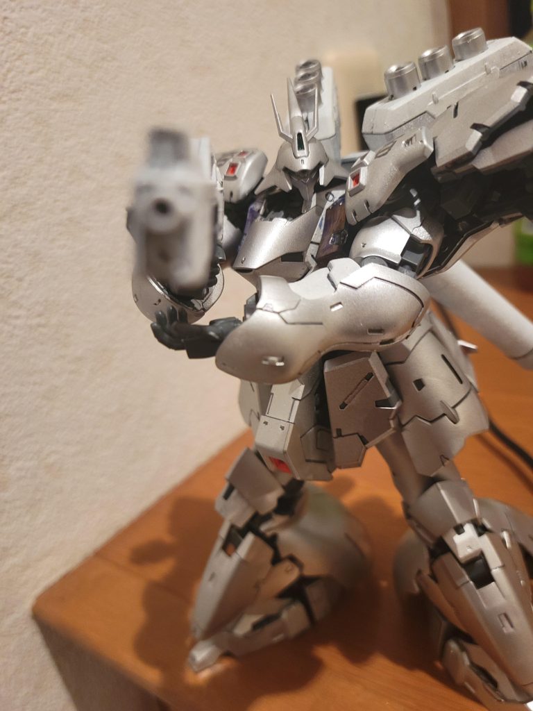 サザビー百式銀–4枚目/制作者：エアリアルsei