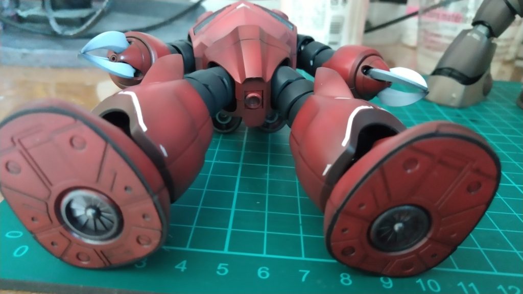 ってことで、手間だけど塗りわけました。