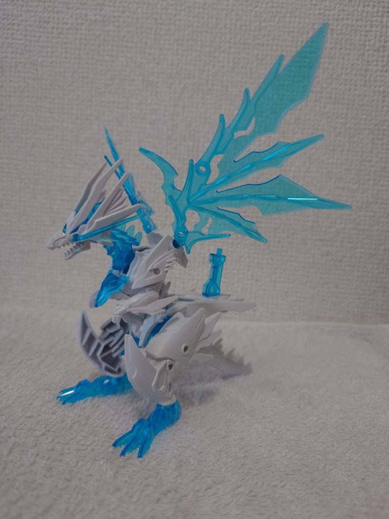 シャイングラスパードラゴン–2枚目/制作者：RYUKOU