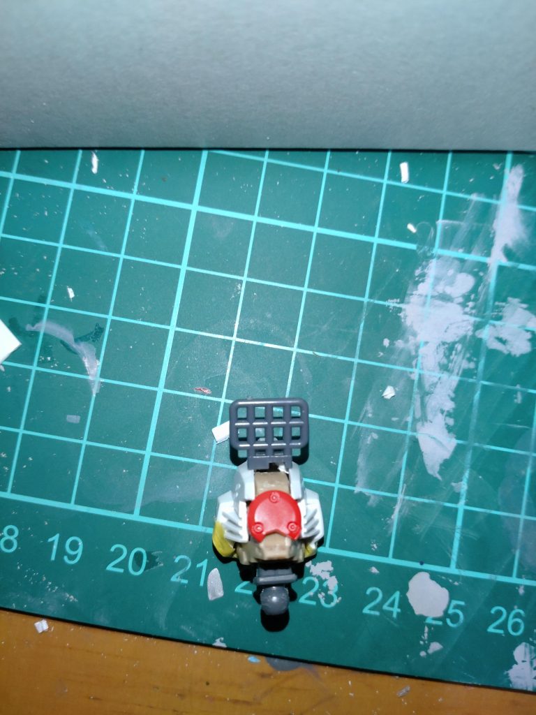 頭部はこんな感じになります。