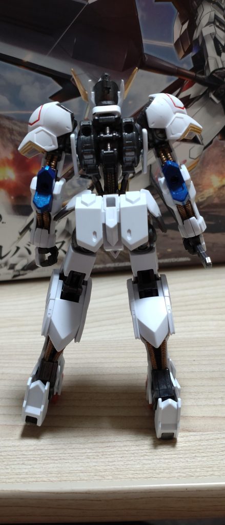 HG ガンダムバルバトス　部分塗装–4枚目/制作者：しまむら