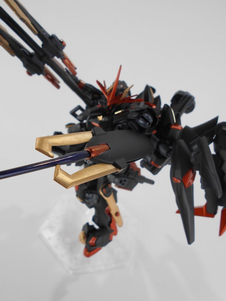 クラブシールド改、「オクリィ」。「オクリィ」はドイツ語で「帯電」のアナグラムです。