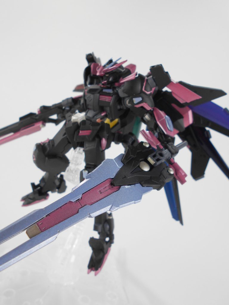 カレトヴルッフフェーダー・ソードモード、「ロレンゲ」。「ロレンゲ」はスウェーデン語で「虹橋」のアナグラムです。