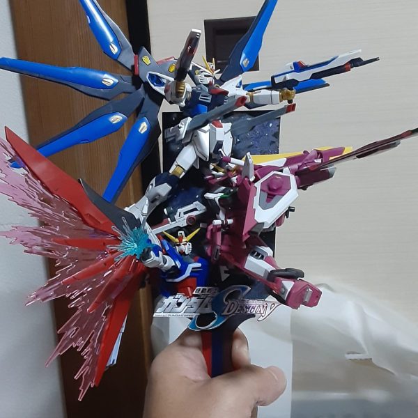 ガンダムSEEDDestiny羽子板