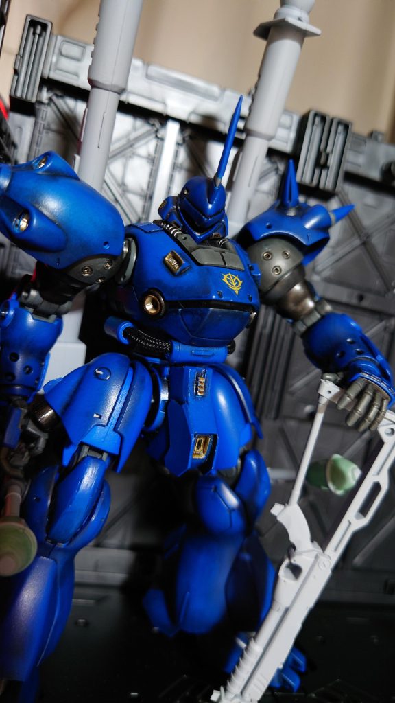 まだウェポンの色塗って無い時の男らしいポーズ!