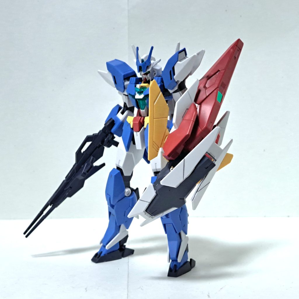 アースアーマーとコアガンダムIIが合体したアースリィガンダム