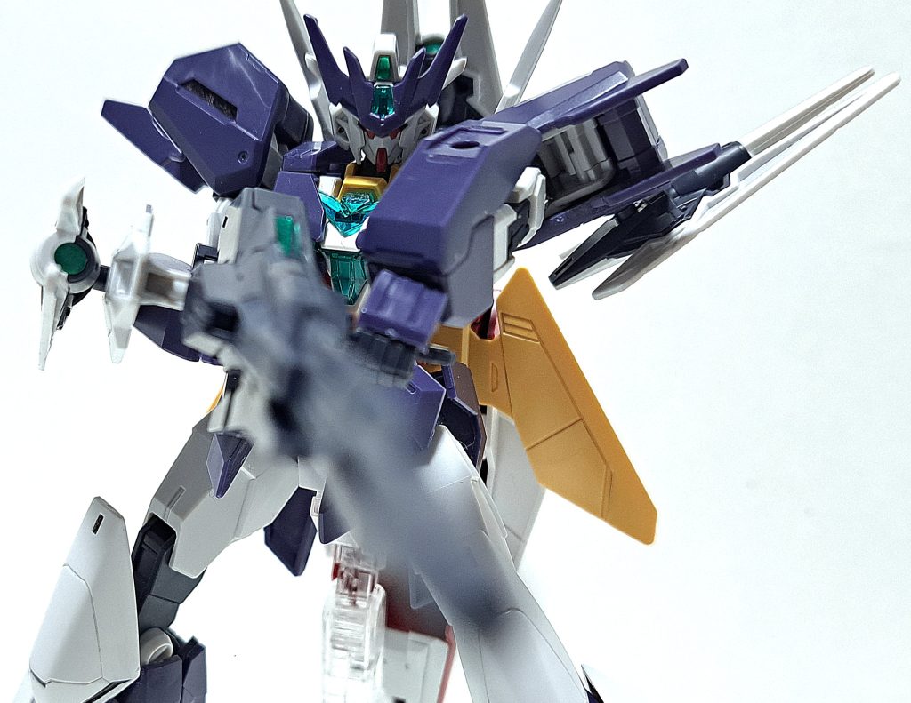 ビームシュートライフルU7ウラヌスアーマーのパーツと強化されたコアスプレーガンがドッキングすることで、ビームシュートライフルU7へバージョンアップする。通常のビームライフルモードと、バレルが伸長したスナイパーライフルモードの切り替えが可能。側面部にはIフィールド発生器を内蔵した小型シールドが装着されており、狙撃時の防御手段として機能する。
