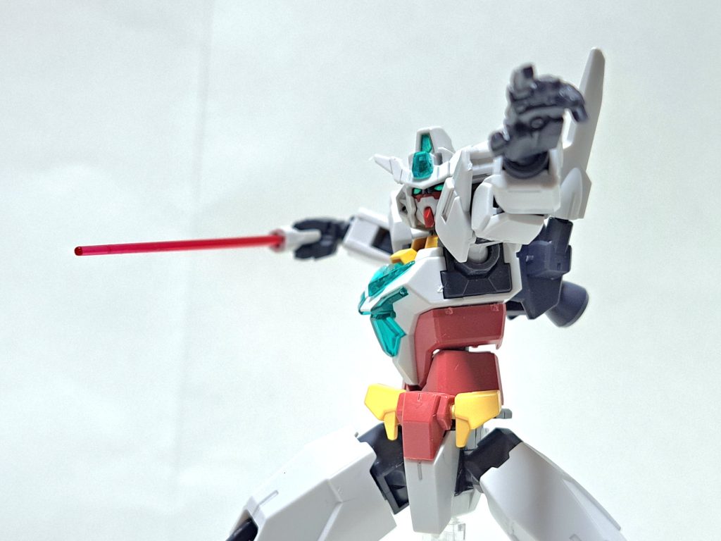 コアサーベルコアガンダムのコアサーベルより出力が向上している。