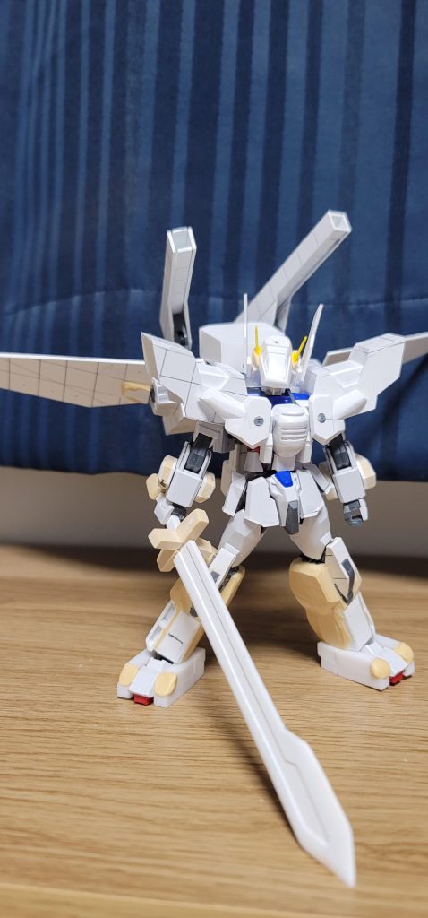 基部は30mmのジャンクパーツ、砲塔の関節はボルアム使ってます。