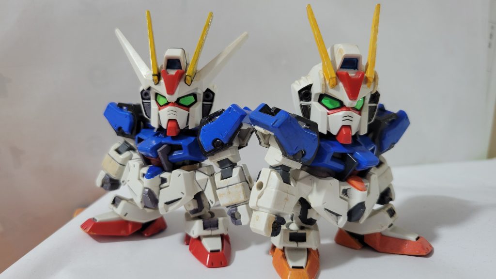 改修前のオリジナルの外観 2 台